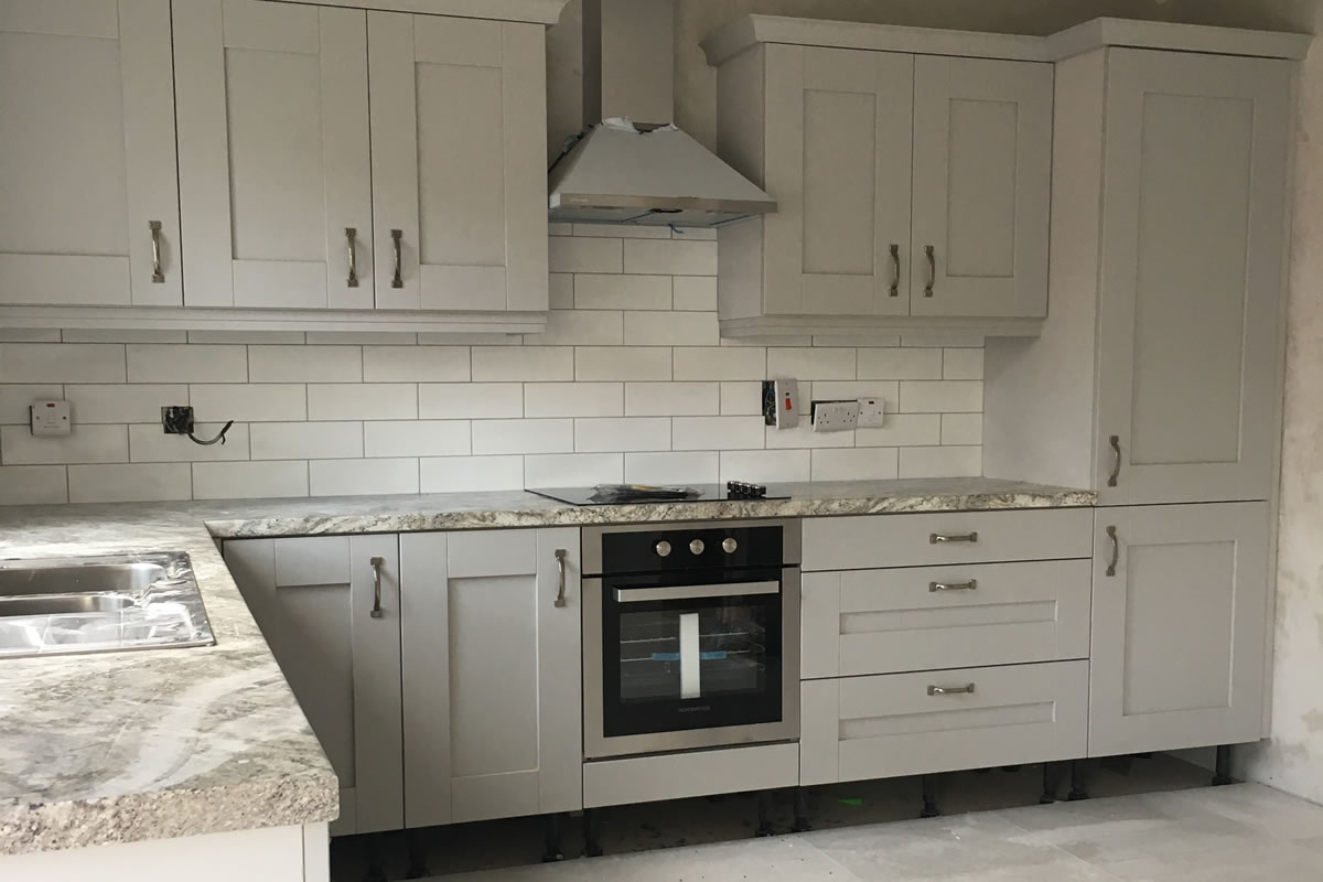 Building Contract Kitchens from Ashwood Kitchen Design by Geoff Sturgeon
